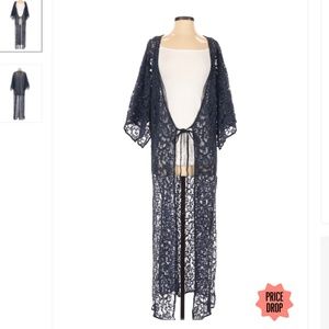 Guess lace kimono robe / swim cover up XS-S